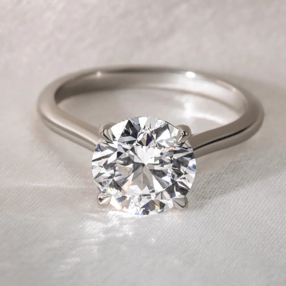 Round Brilliant Cut Labgrown Engagement Ring