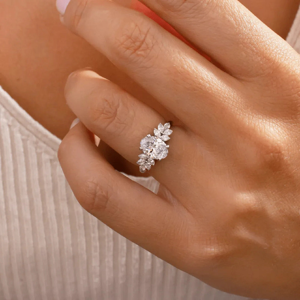 Oval Cut Labgrown Engagement Ring