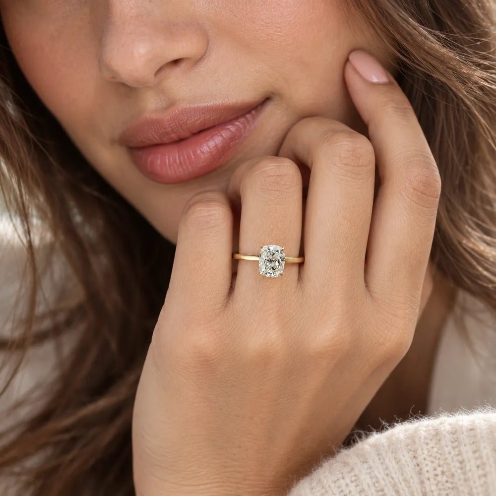 Cushion Cut Labgrown Ring