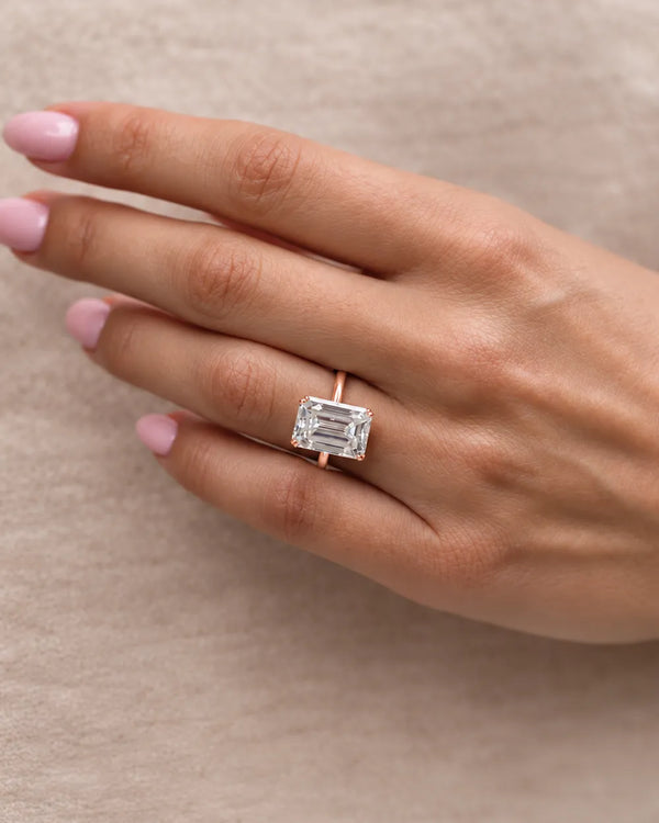 Emerald Cut Labgrown Engagement Ring