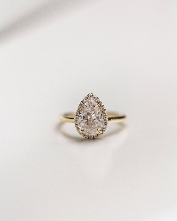 Elongated Pear Cut Labgrown Ring