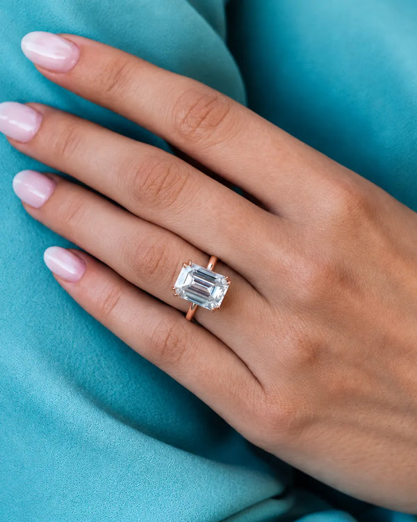 Emerald Cut Labgrown Ring
