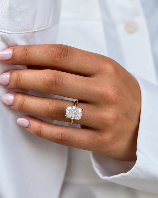 Cushion Cut Labgrown Ring