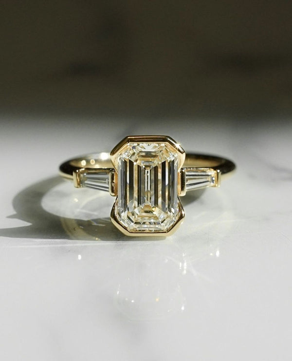 Emerald Cut Labgrown Engagement Ring