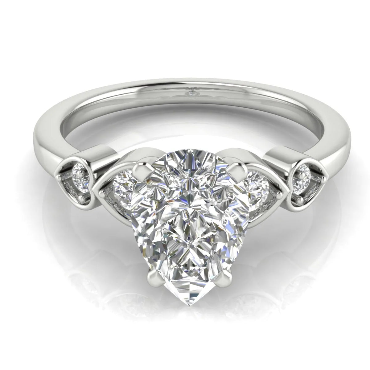 Classic Solitaire Ring with Vintage-Inspired Accent Details