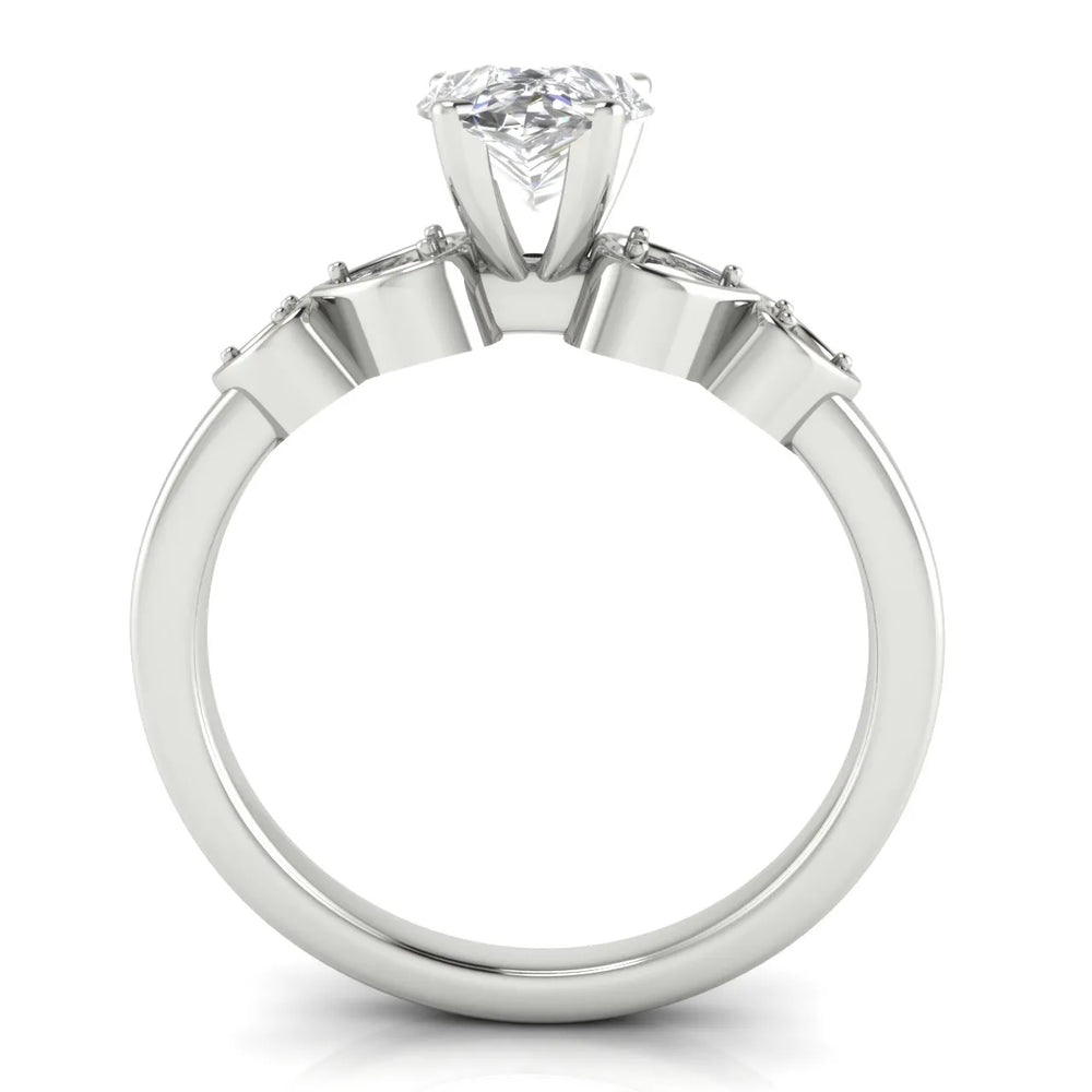 Classic Solitaire Ring with Vintage-Inspired Accent Details
