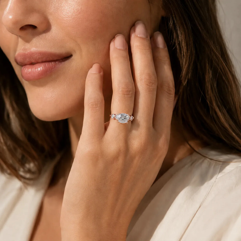 Classic Solitaire Ring with Vintage-Inspired Accent Details