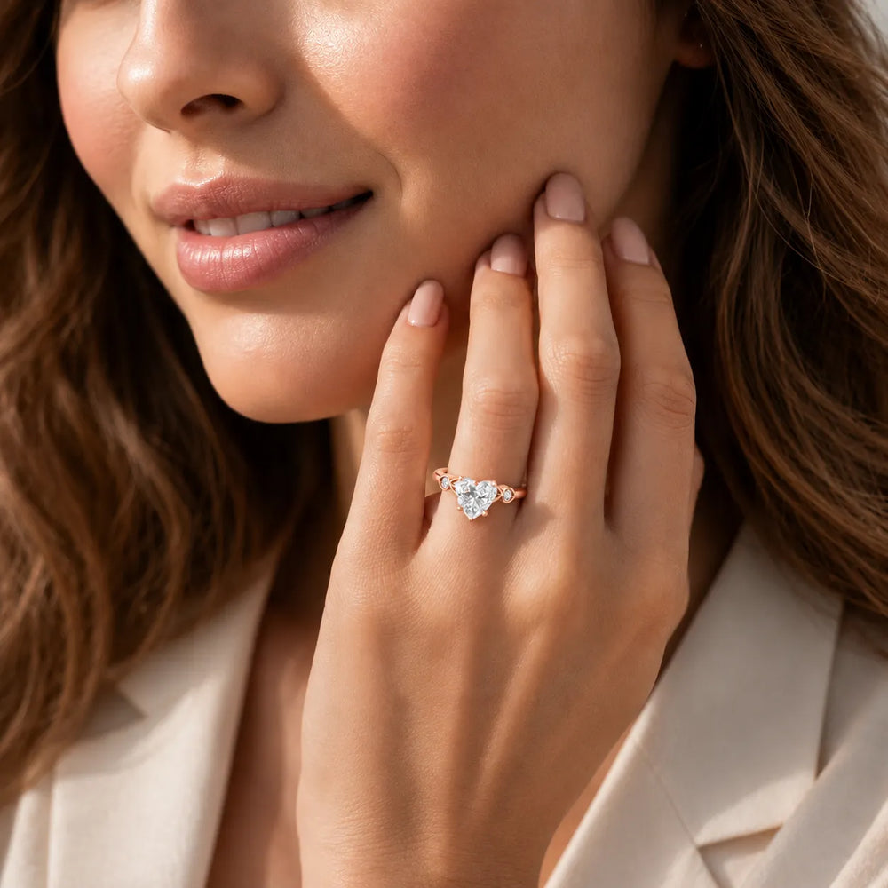 Classic Solitaire Ring with Vintage-Inspired Accent Details