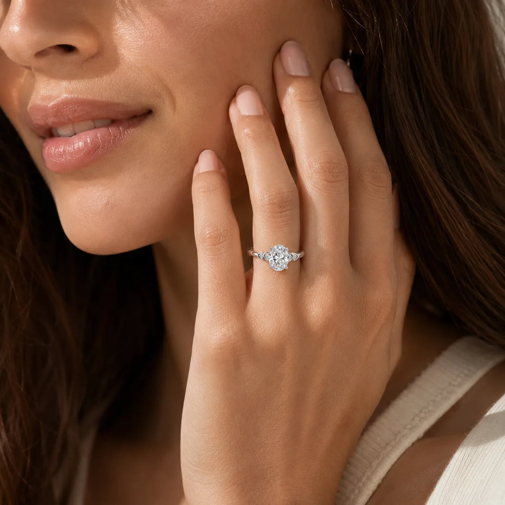 Classic Solitaire Ring with Vintage-Inspired Accent Details