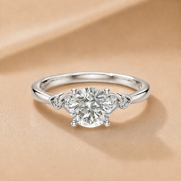 Classic Solitaire Ring with Vintage-Inspired Accent Details