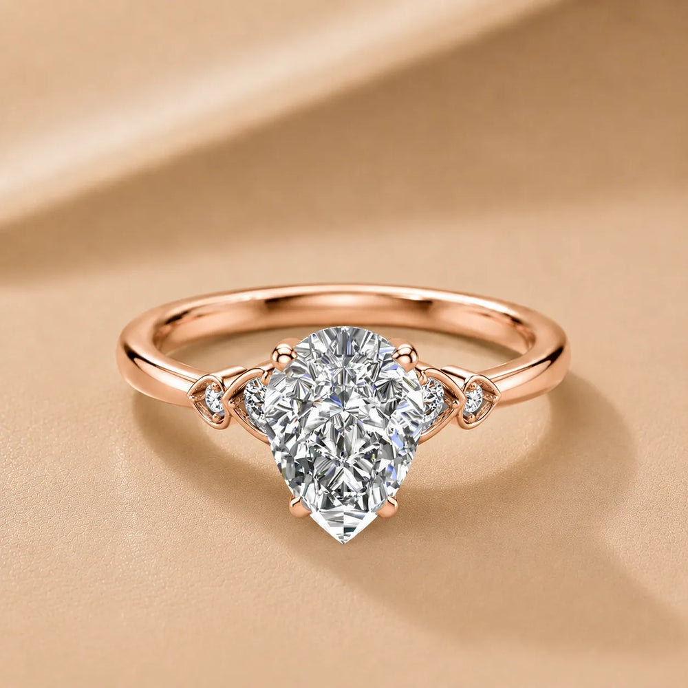 Classic Solitaire Ring with Vintage-Inspired Accent Details