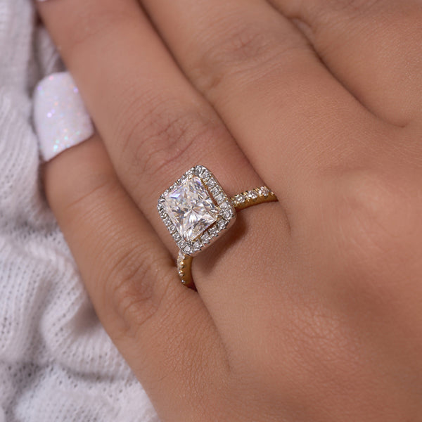 Crushed Ice Radiant Cut Labgrown Ring