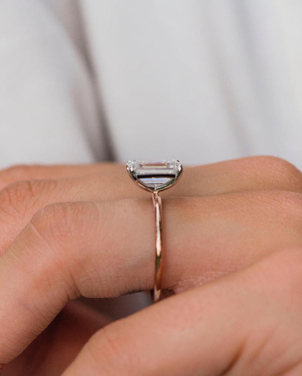 Emerald Cut Labgrown Engagement Ring