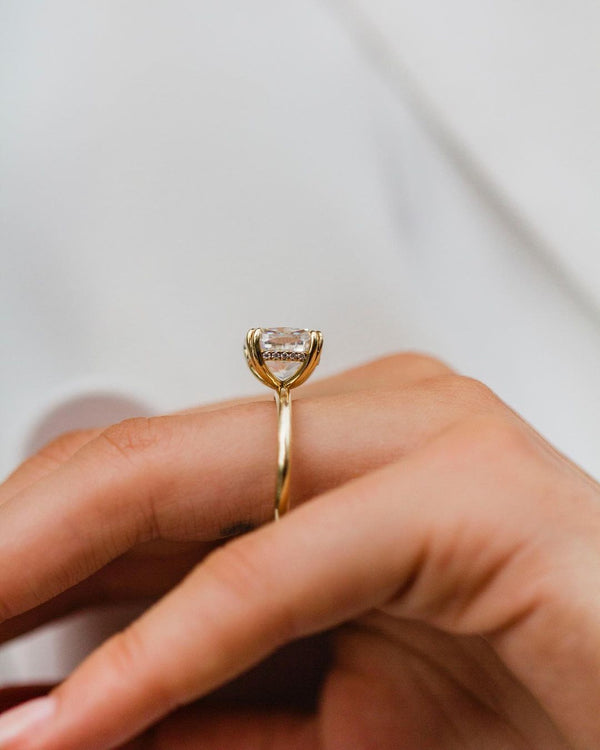 Cushion Cut Labgrown Ring