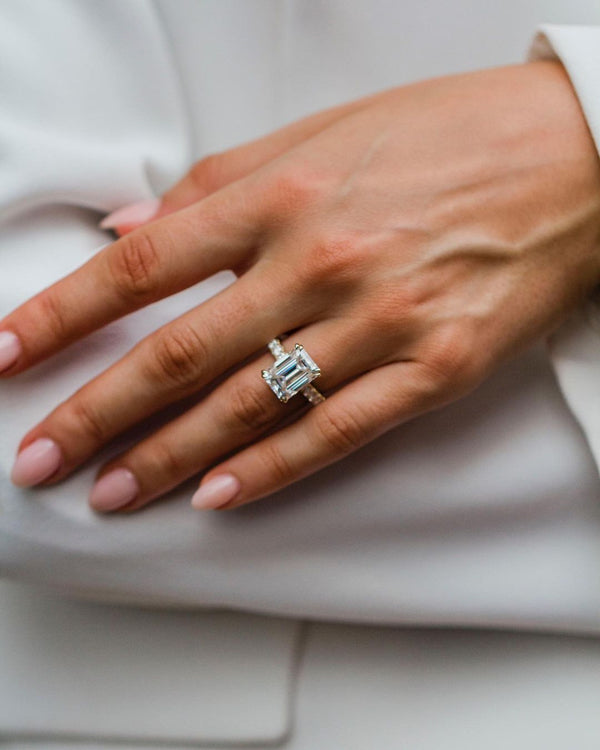 Emerald Cut Labgrown Ring