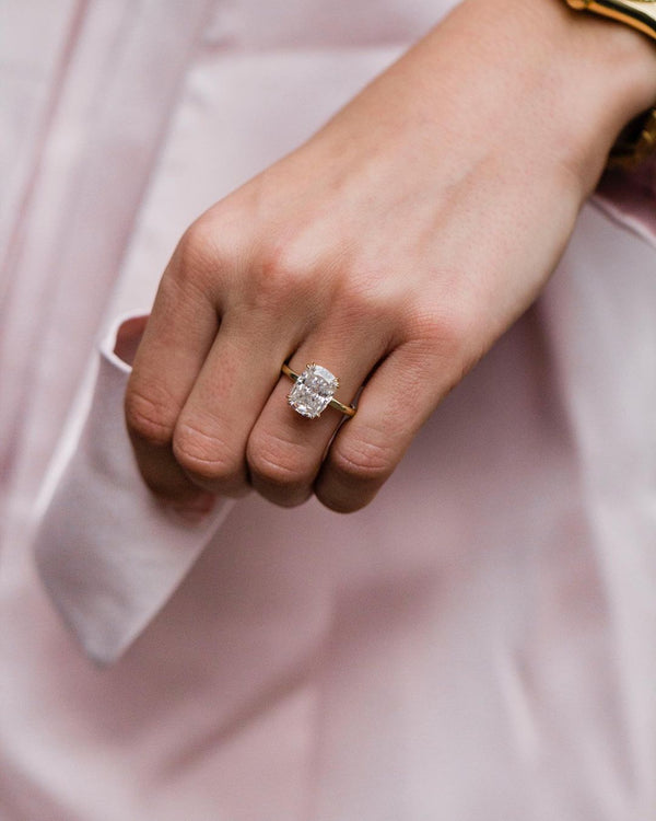 Cushion Cut Labgrown Engagement Ring