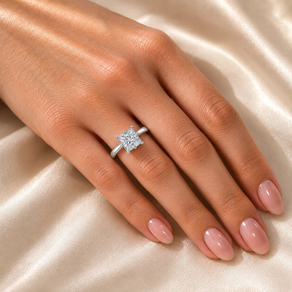 Classic Solitaire Ring with Elegant Center Stone