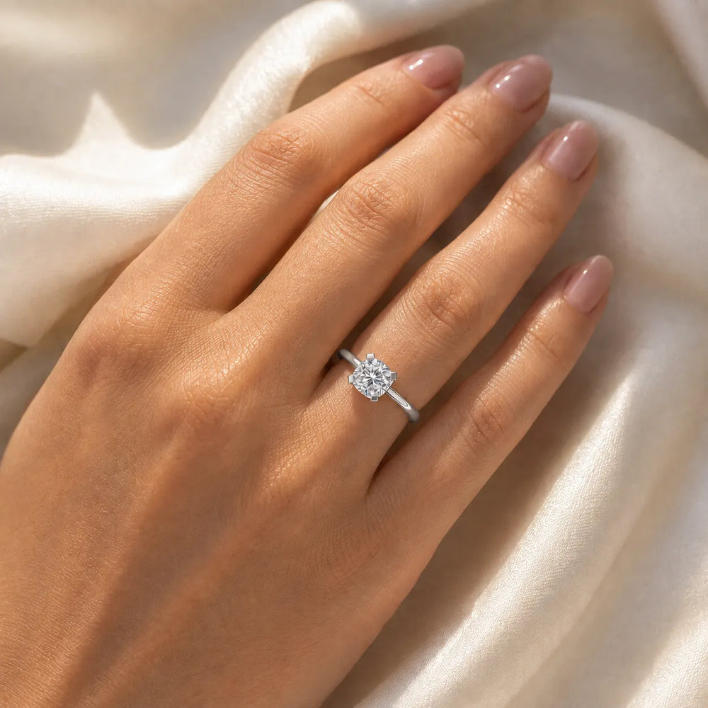 Elegant Solitaire Ring with Contemporary Prong Setting