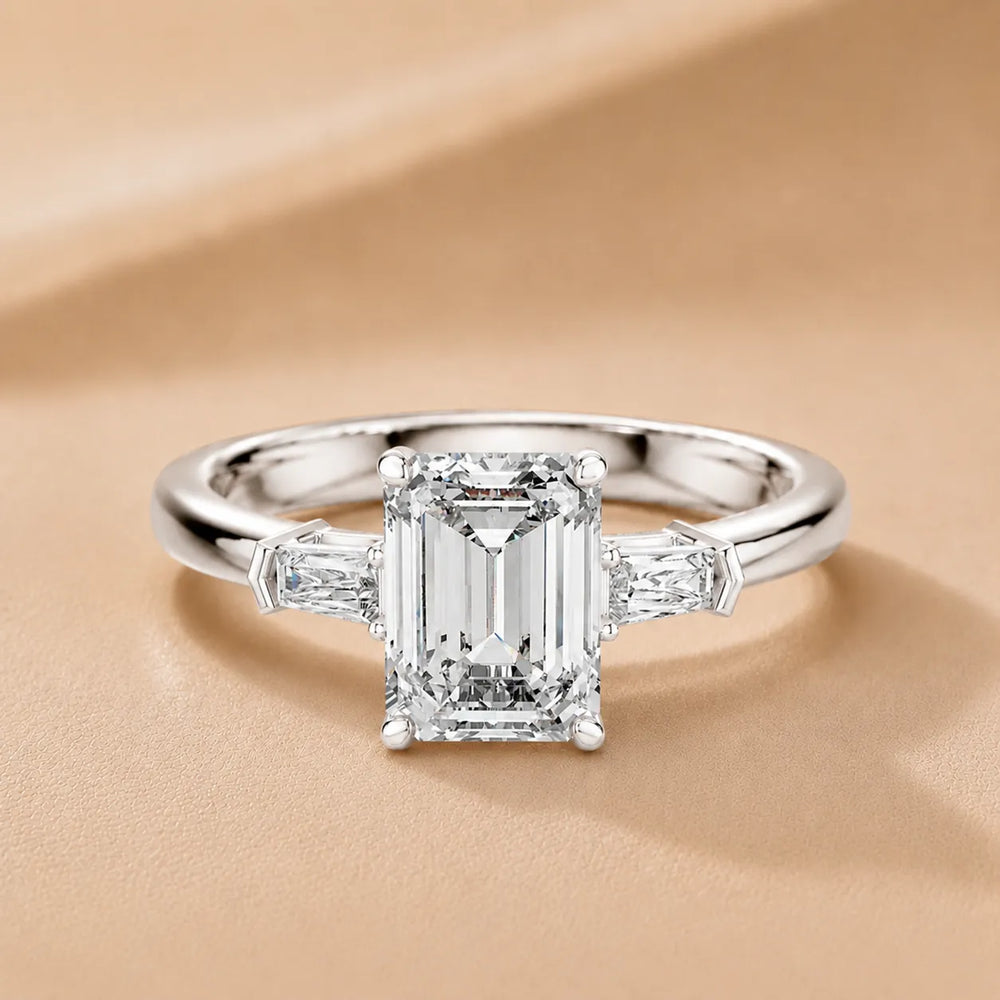 Emerald Elegance Ring with Customize baguette