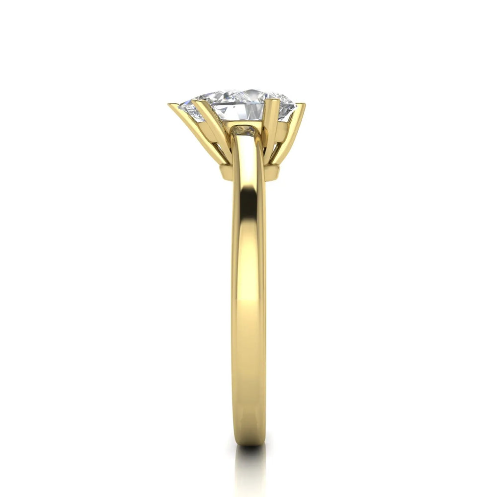 Elegant Solitaire Engagement Ring