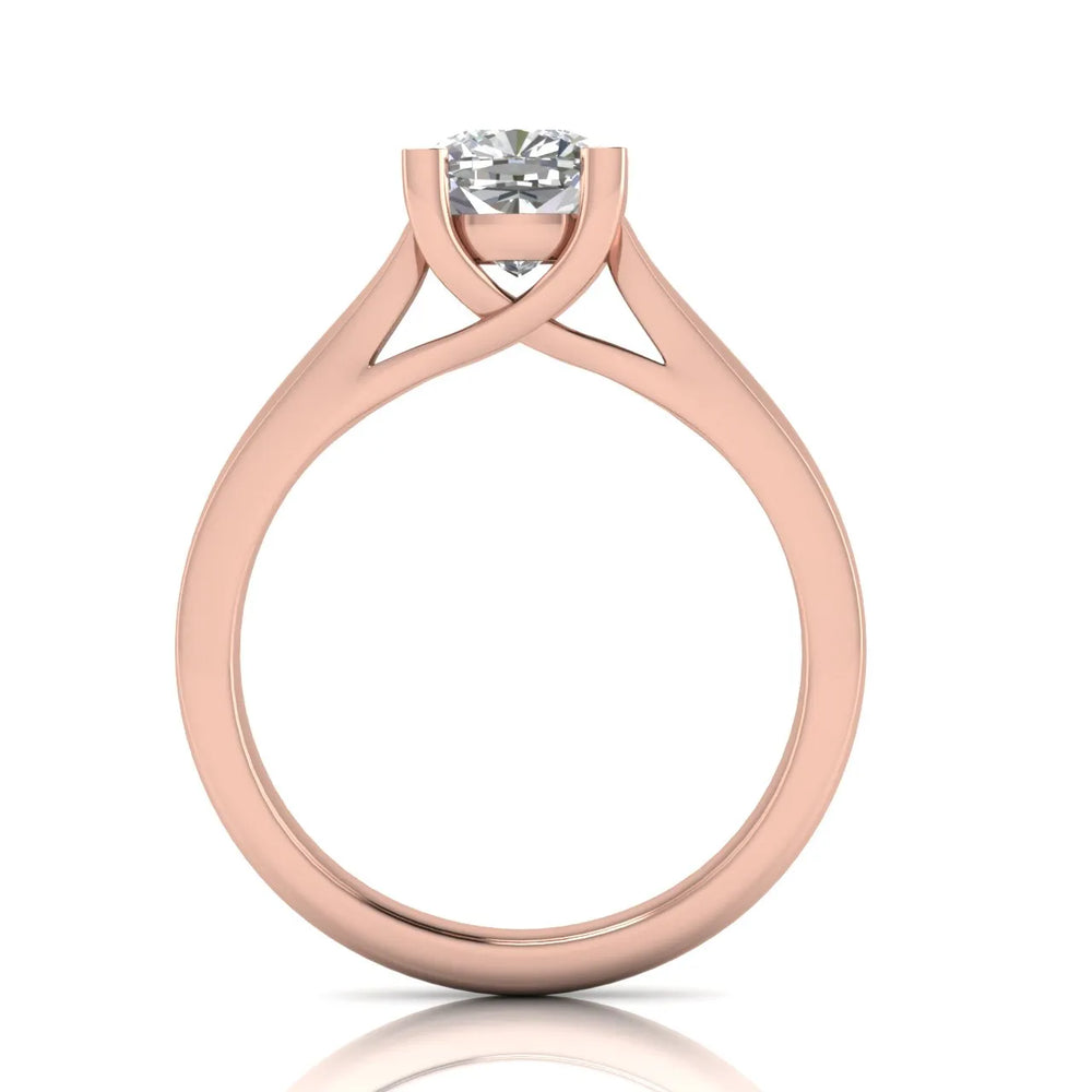 Elegant Solitaire Ring with Classic Four-Prong Setting
