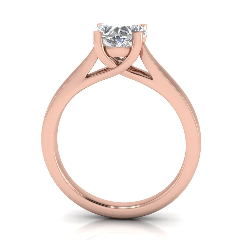 Elegant Solitaire Ring with Classic Four-Prong Setting