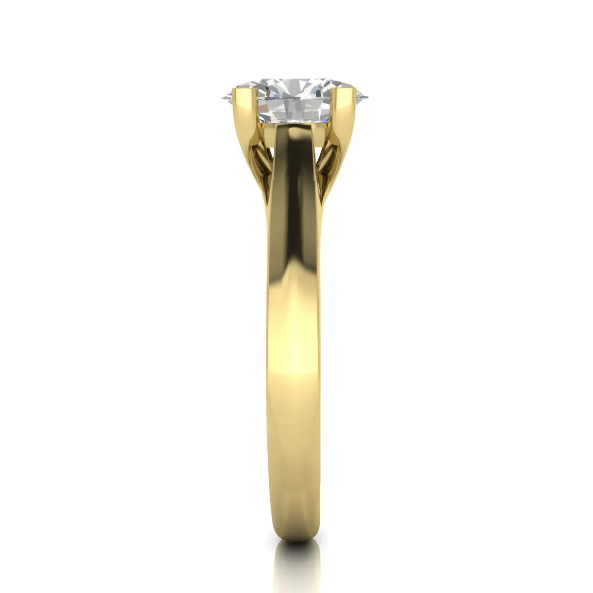 Elegant Solitaire Ring with Classic Four-Prong Setting