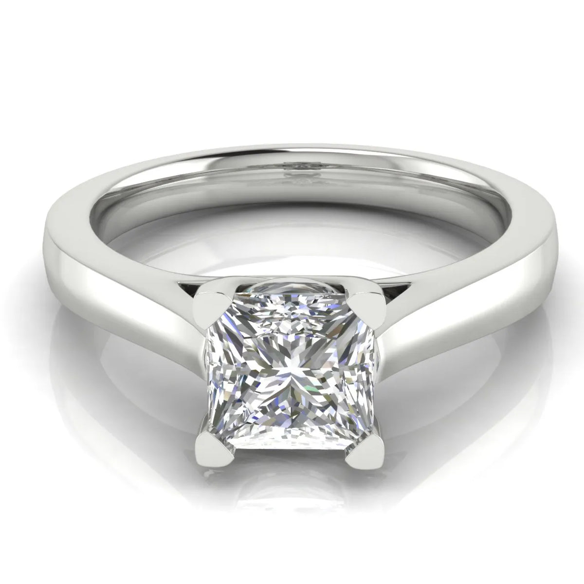 Elegant Solitaire Ring with Classic Four-Prong Setting