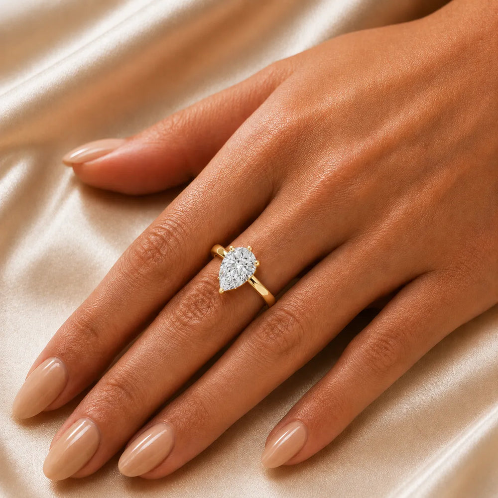 Elegant Solitaire Engagement Ring