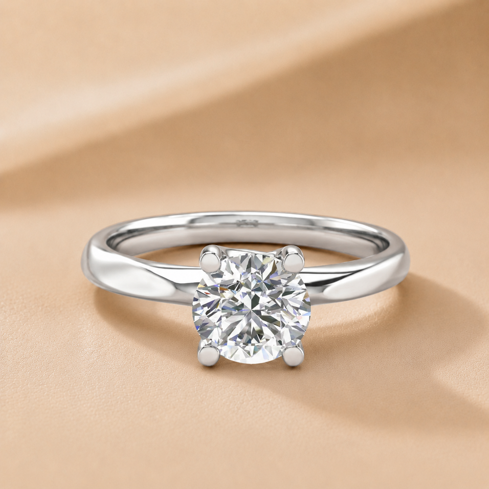 Elegant Solitaire Engagement Ring – Round (925 Sterling Silver)