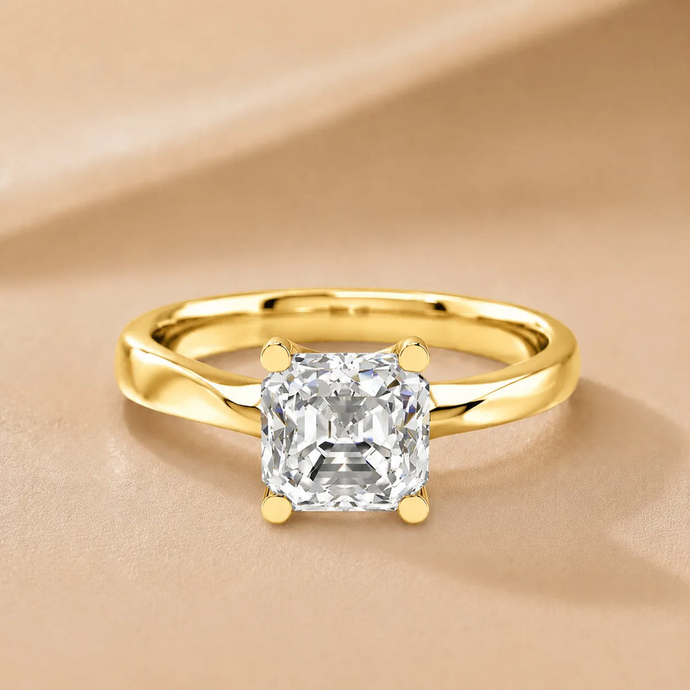 Elegant Solitaire Engagement Ring