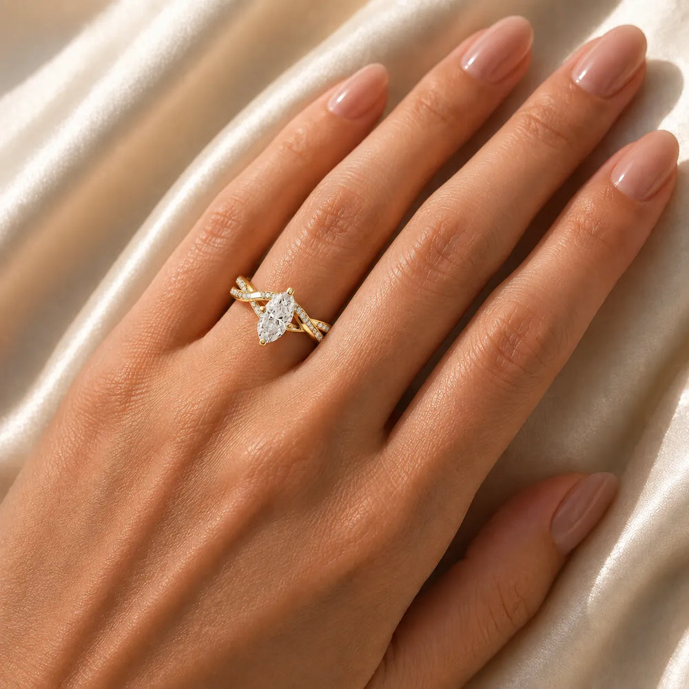 Eternal Embrace Solitaire Ring With Round Diamond