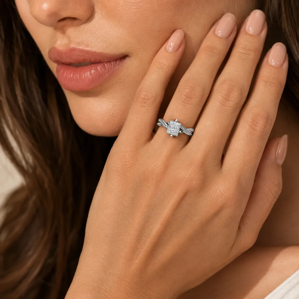 Eternal Embrace Solitaire Ring With Round Diamond