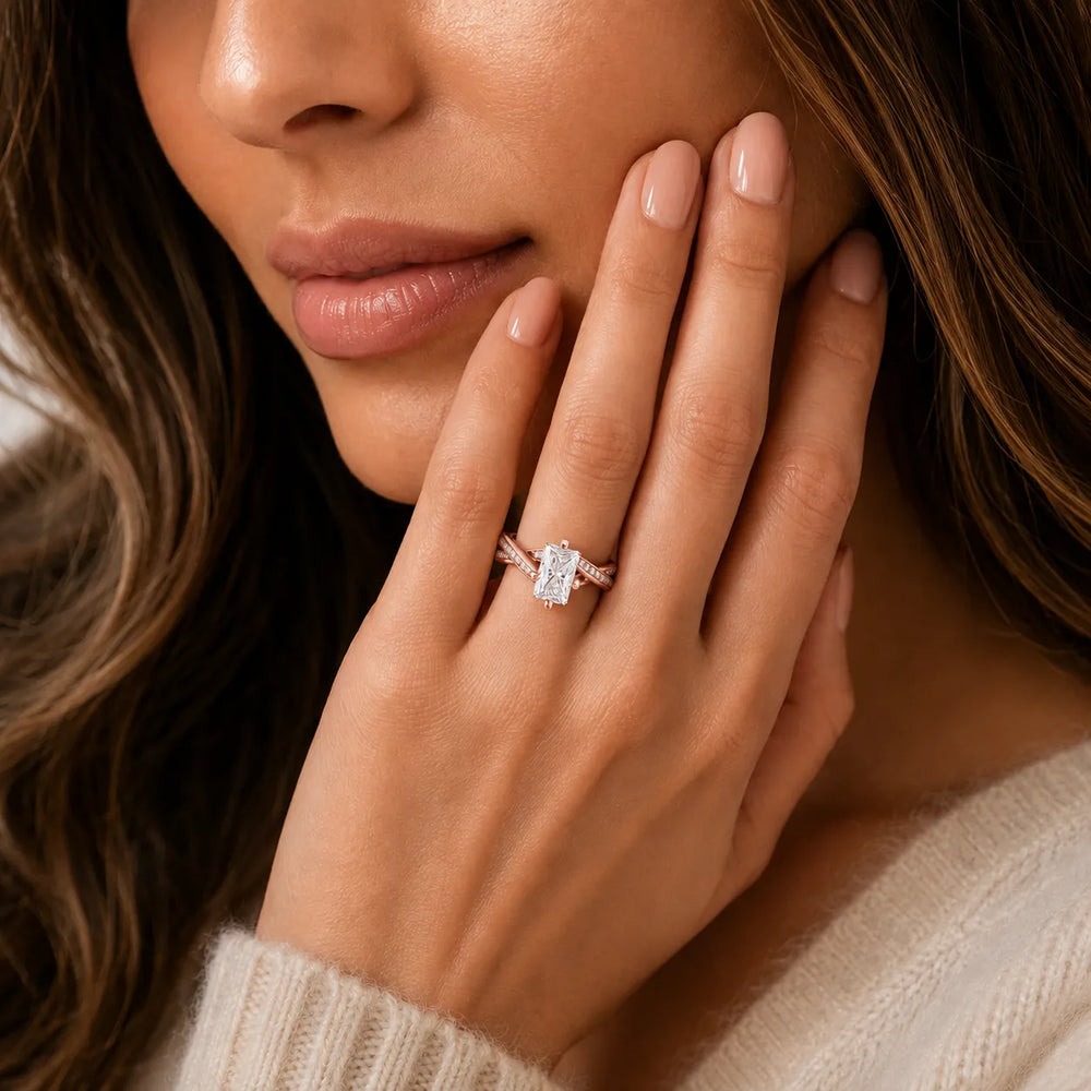 Eternal Embrace Solitaire Ring With Round Diamond