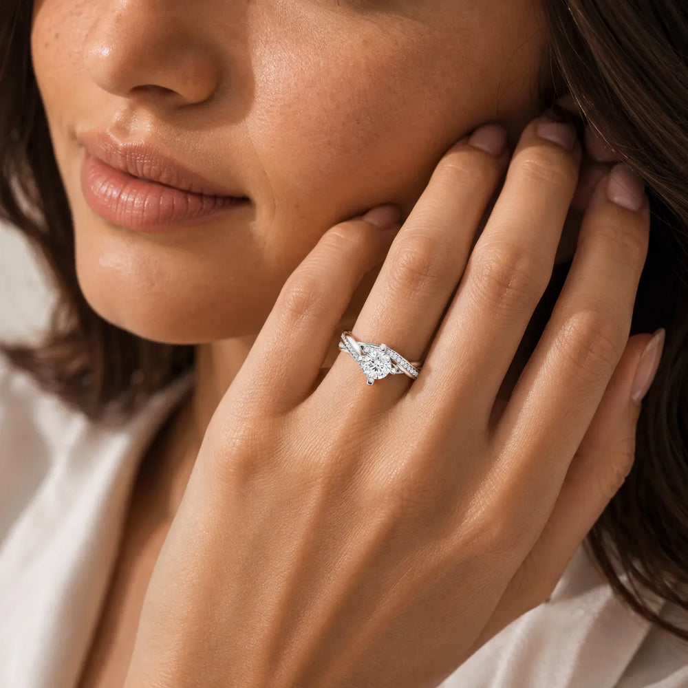 Eternal Embrace Solitaire Ring With Round Diamond