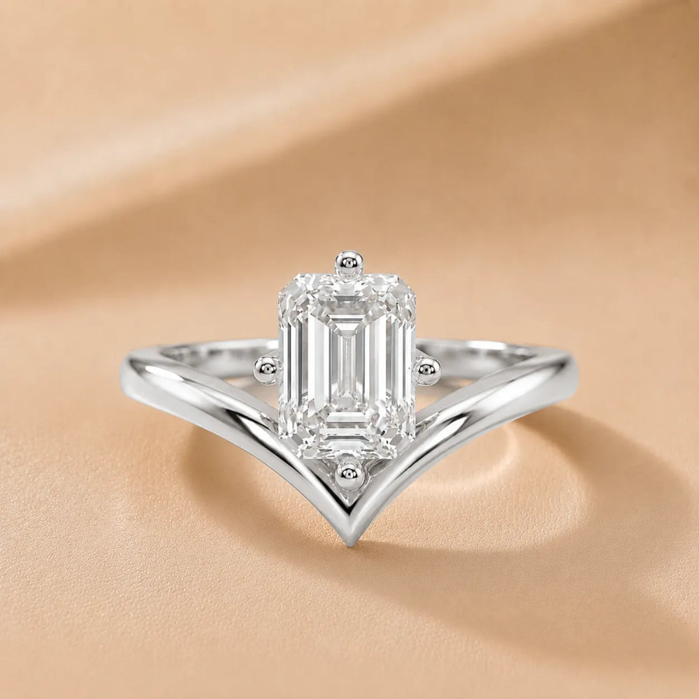 Evelyn Chevron Solitaire Round Diamond Engagement Ring