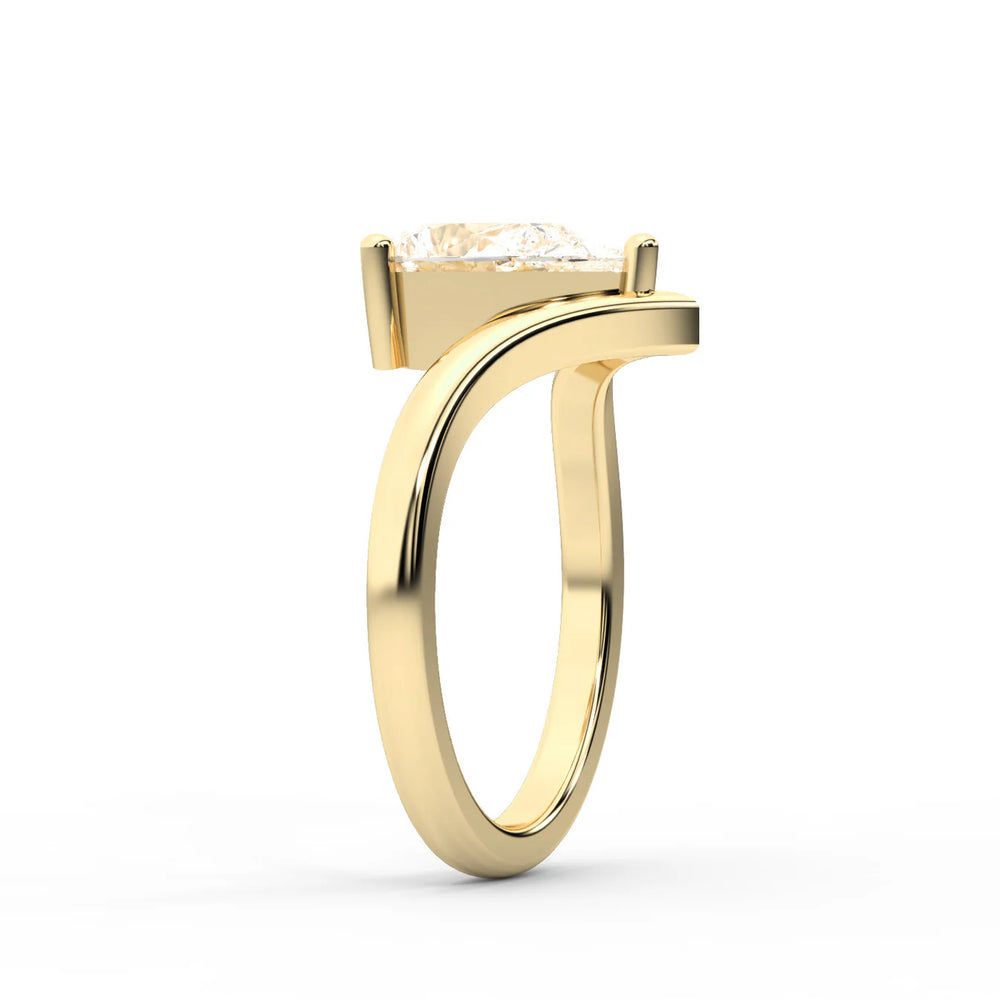 Evelyn Chevron Solitaire Round Diamond Engagement Ring