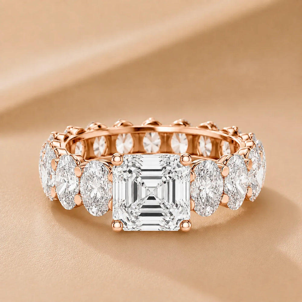 The Everlasting Grace Ring with Oval Diamond