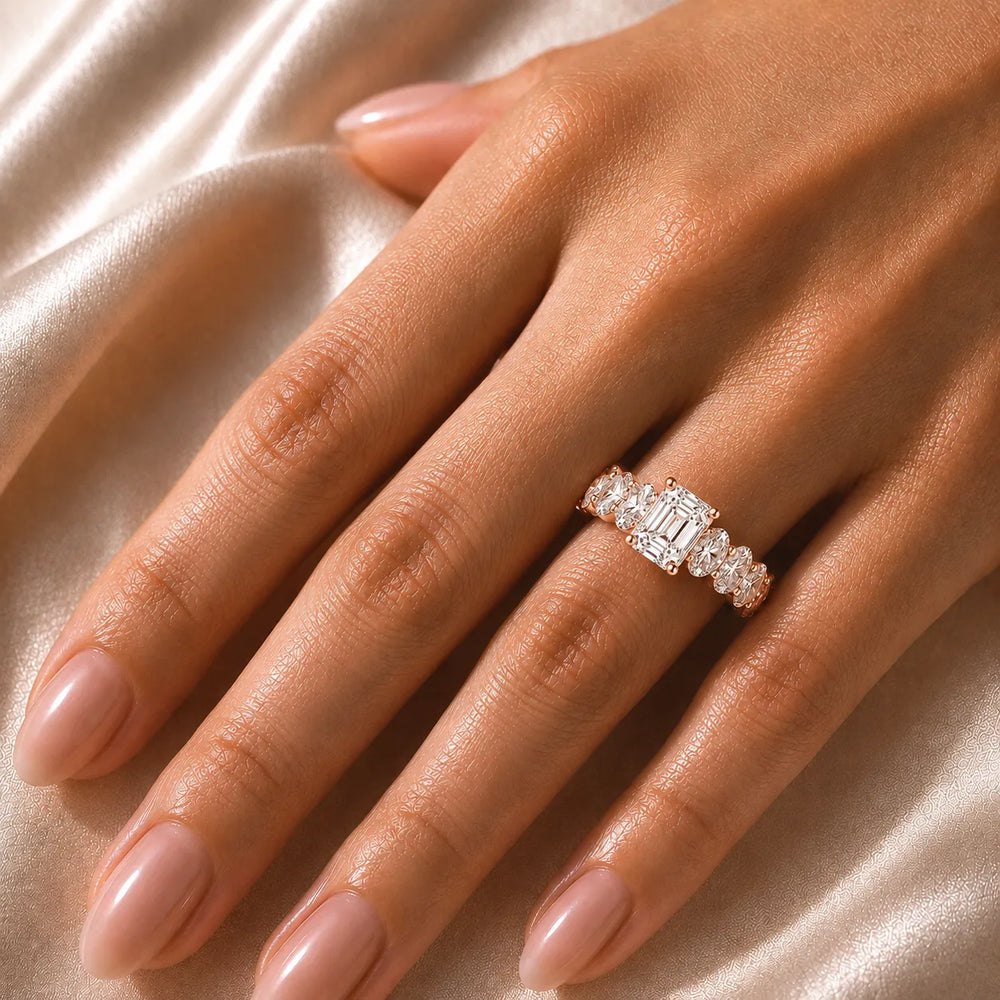 The Everlasting Grace Ring with Oval Diamond
