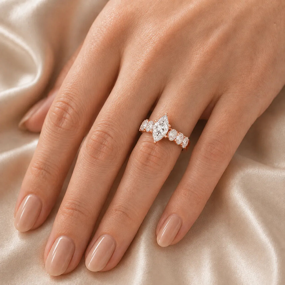 The Everlasting Grace Ring with Oval Diamond
