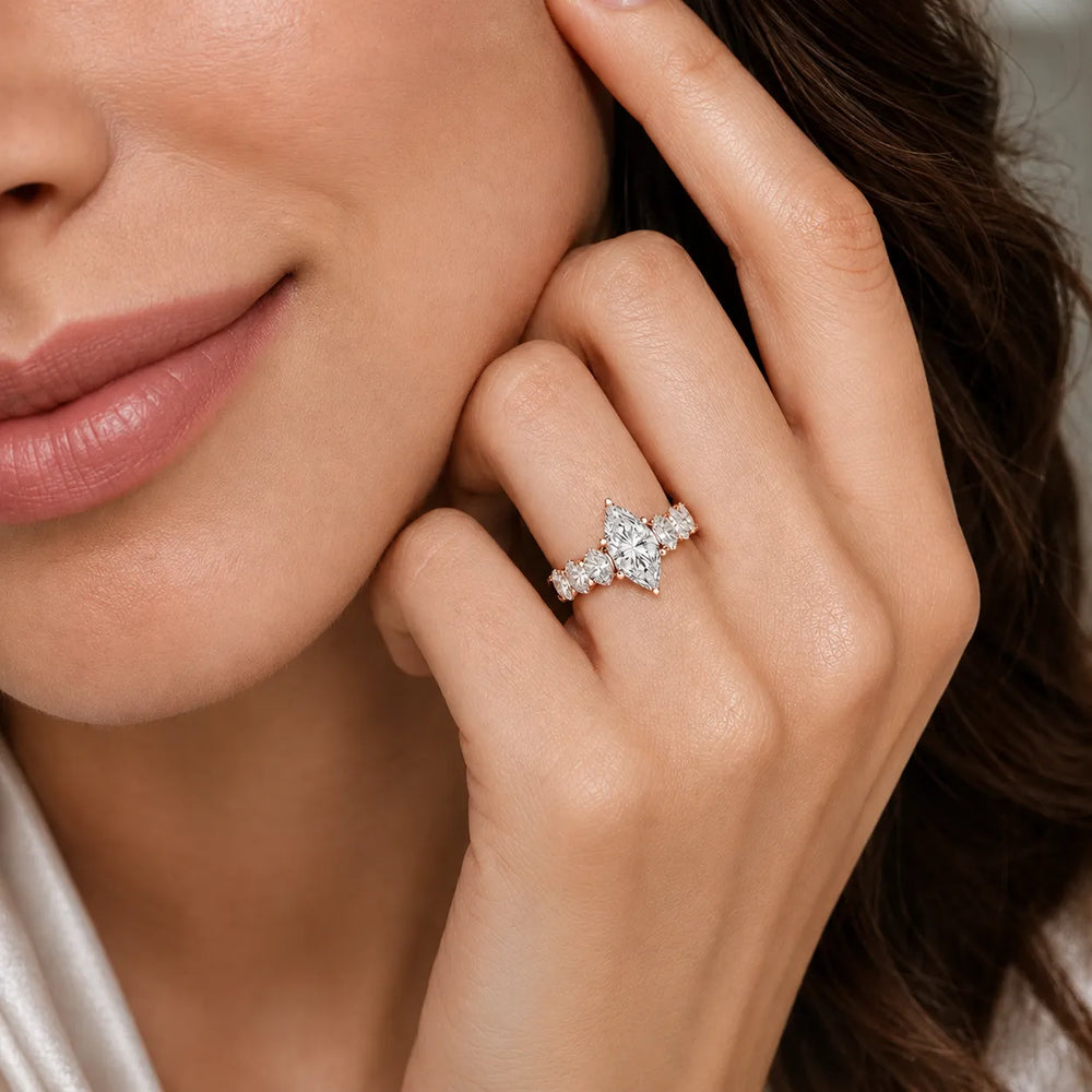 The Everlasting Grace Ring with Oval Diamond