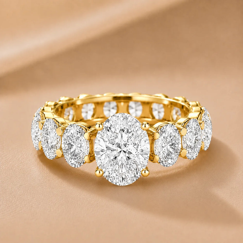 The Everlasting Grace Ring with Oval Diamond