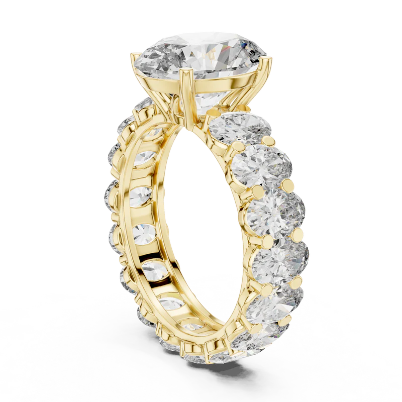 The Everlasting Grace Ring with Oval Diamond