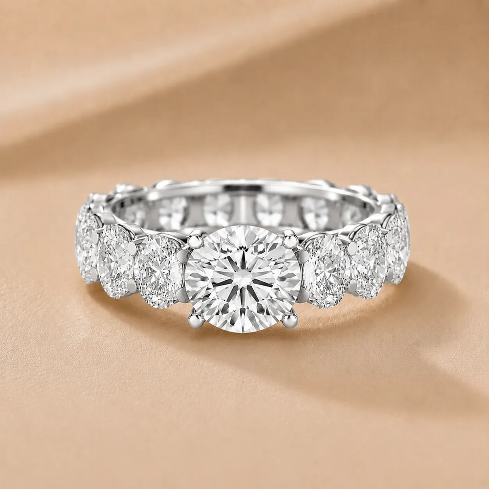 The Everlasting Grace Ring with Oval Diamond