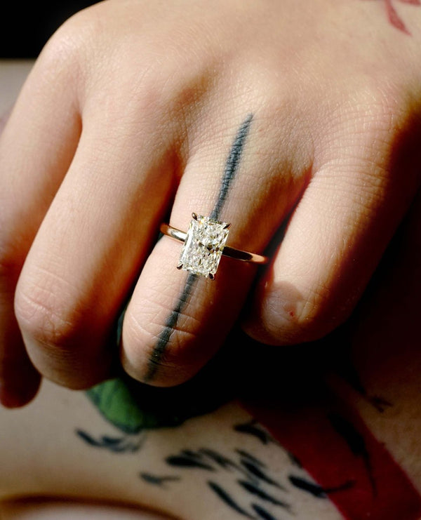 Radiant Cut Labgrown Engagement Ring