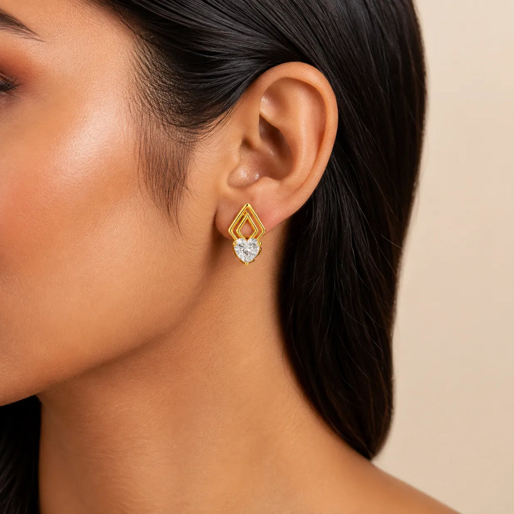 The Diamond Horizon Studs earring