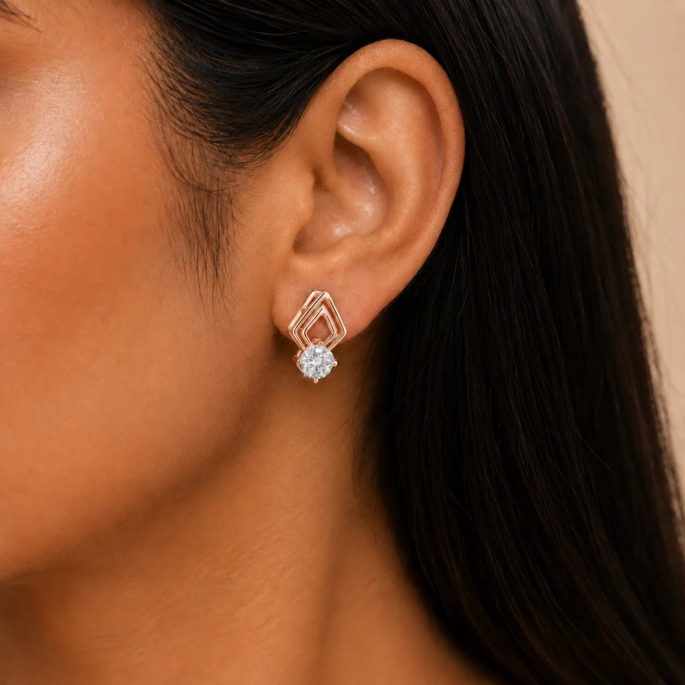 The Diamond Horizon Studs earring