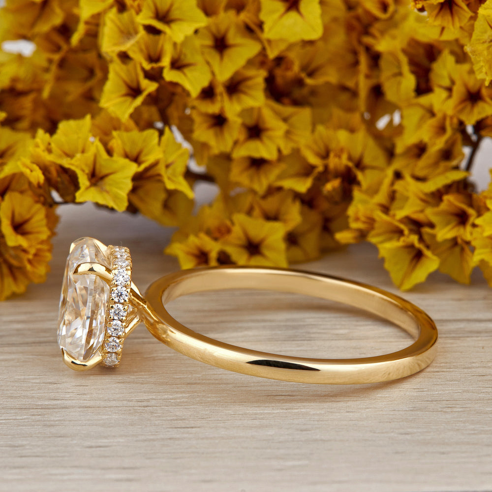 Cushion Cut Labgrown Ring
