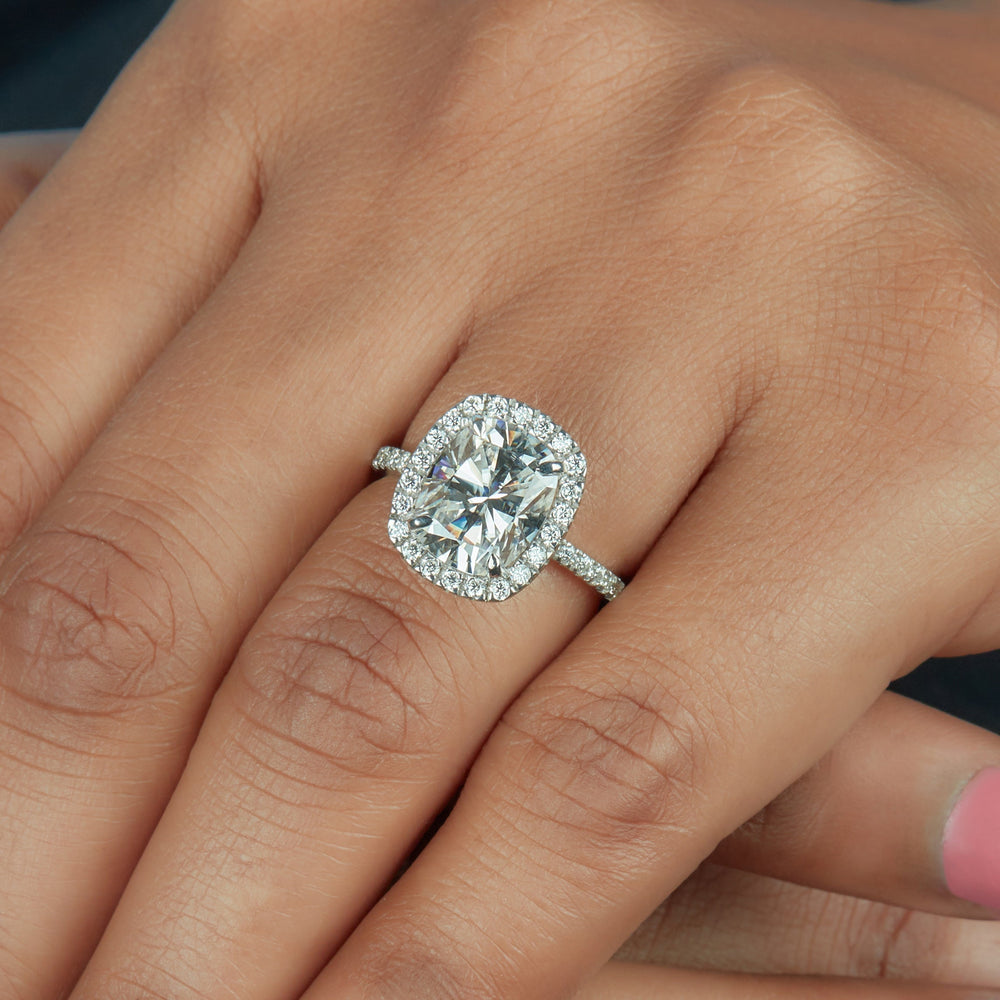 Elongated Cushion Cut Labgrown Ring
