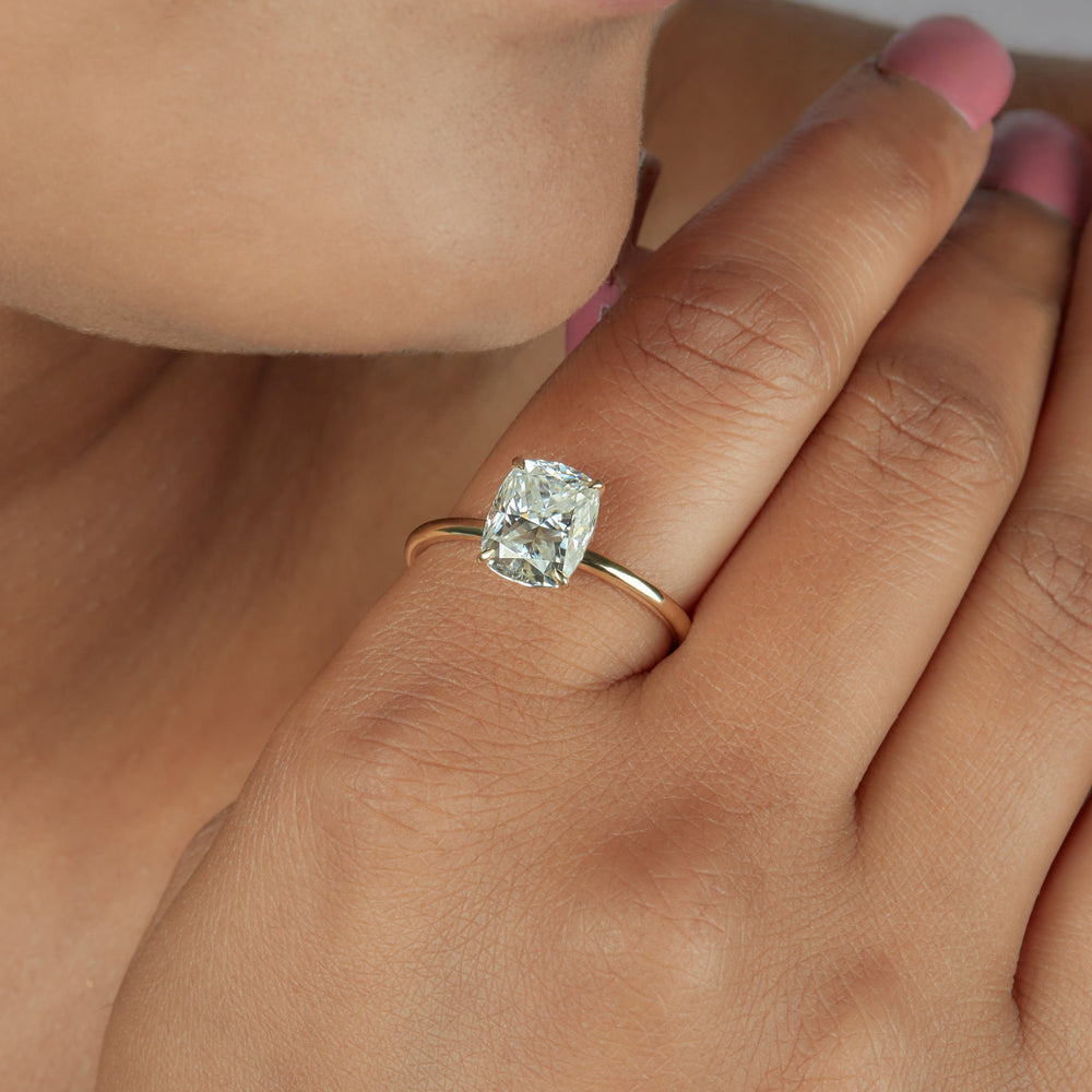 Cushion Cut Labgrown Engagement Ring